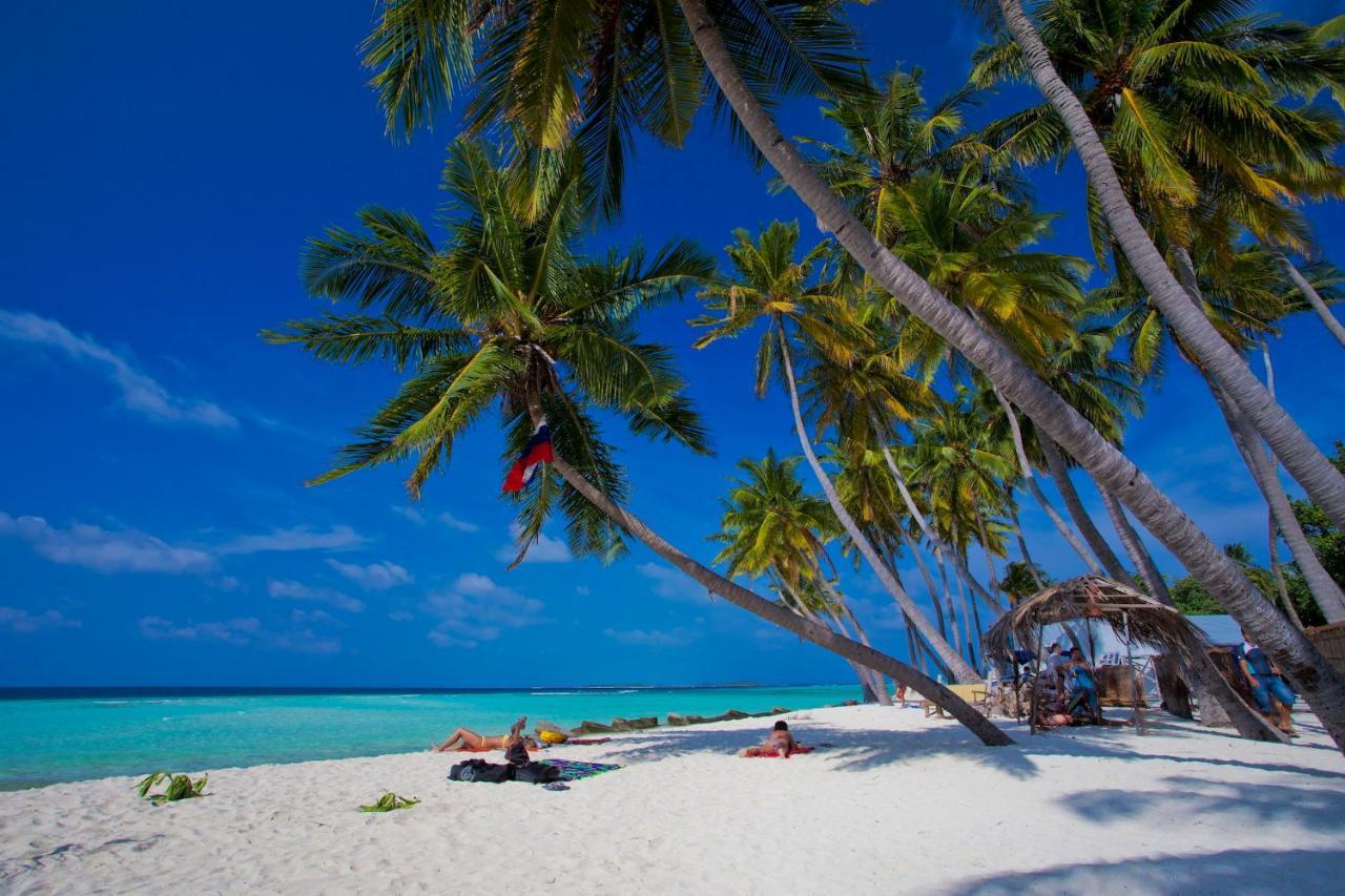 Kaani Beach Hotel At Маафуши Экстерьер фото